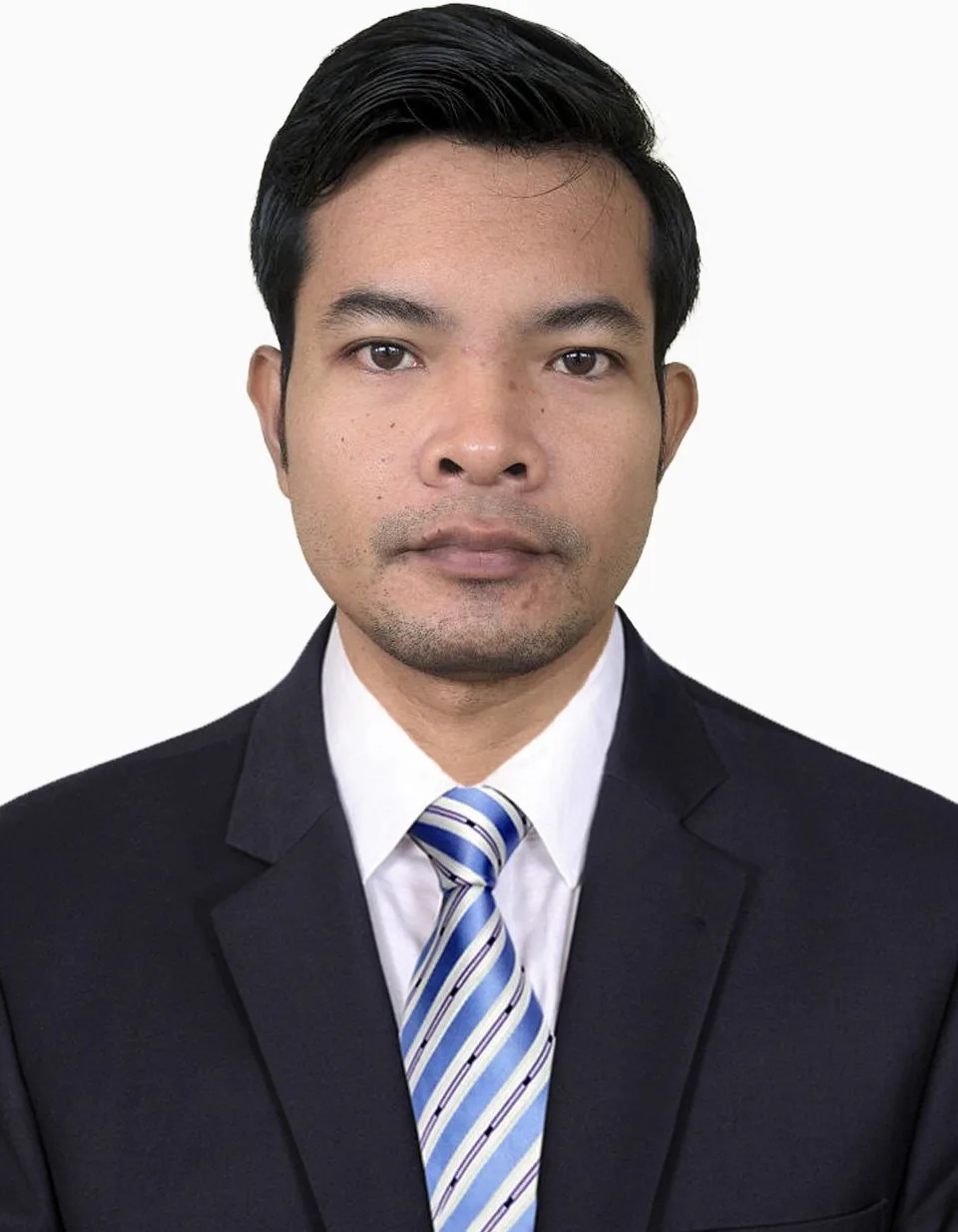 លោក ជុំ សារិទ្ធ